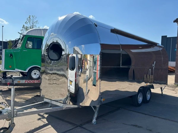 Dual Axle Heavy Duty Airstream Trailer