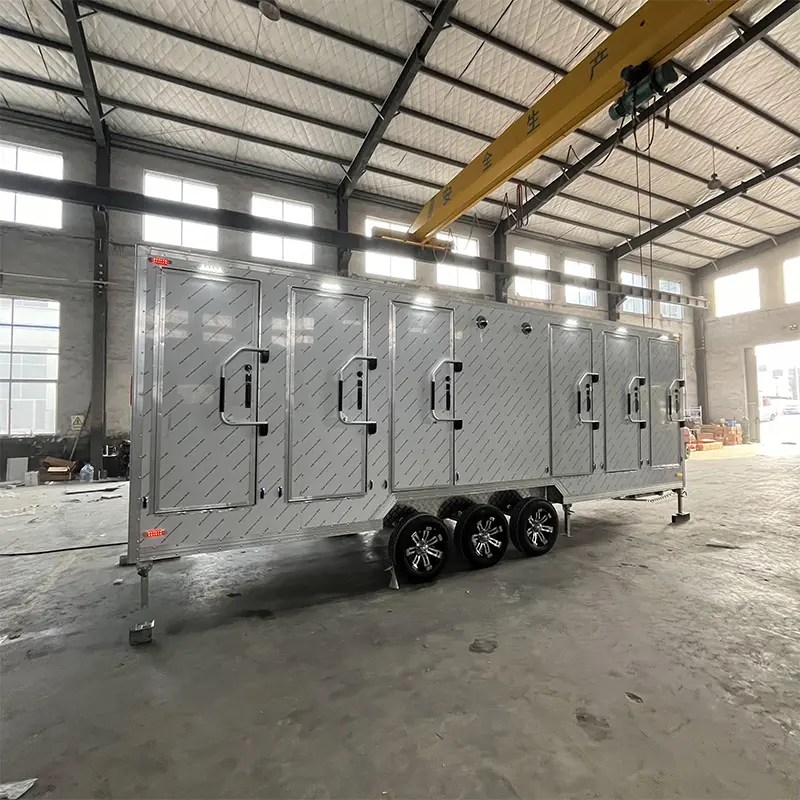 Trailer Toilet Komersial Enam Stasiun